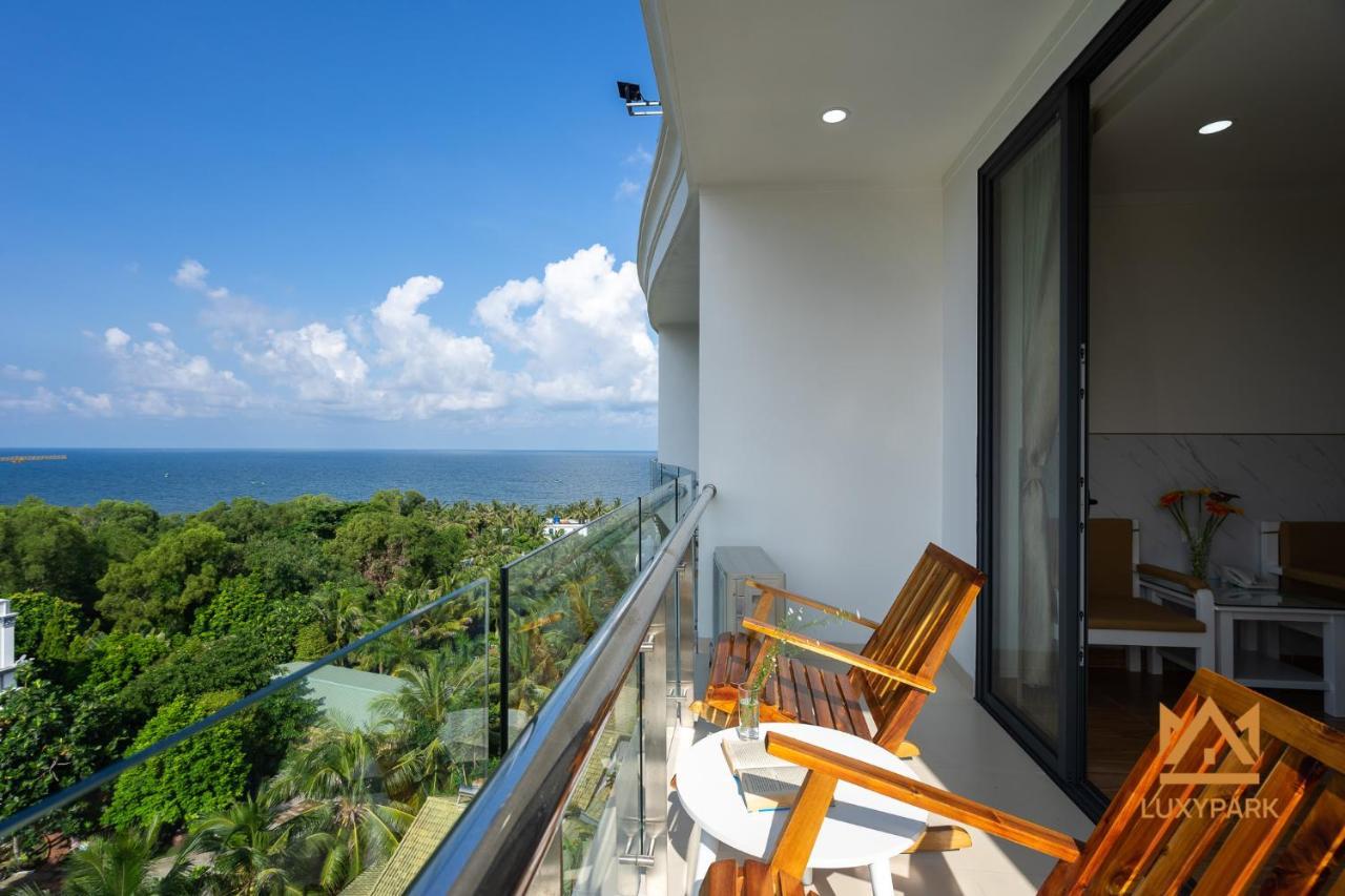 Luxy Park Hotel Phu Quoc Romantic Sunset Exteriör bild