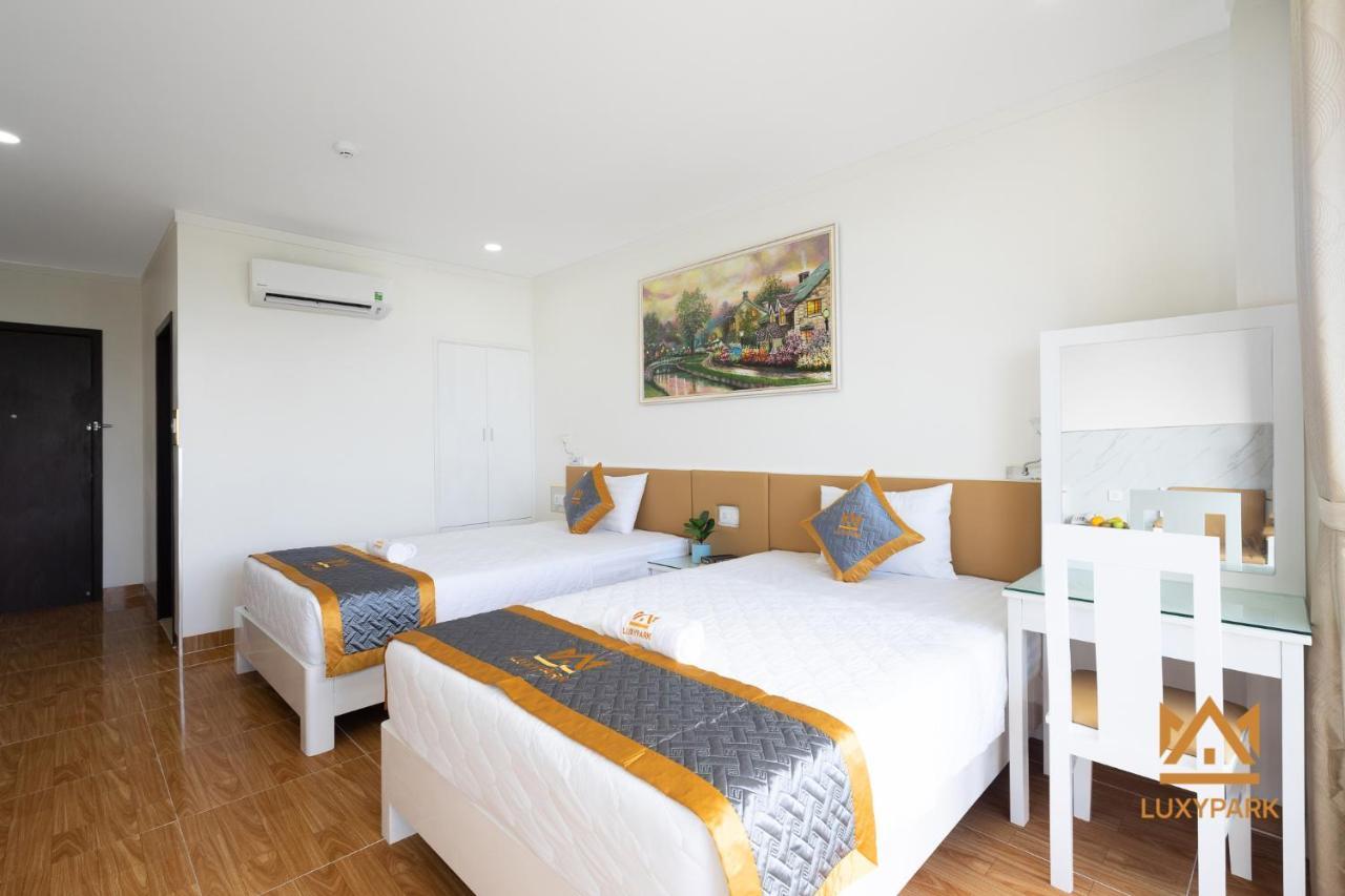 Luxy Park Hotel Phu Quoc Romantic Sunset Exteriör bild